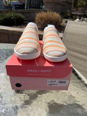New in Box Womens 11 Easy Spirit Multicolor Pastel Striped Slip-Ons